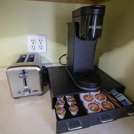 2 Bedroom Condo Close To Boston And Cambridge With Free Parkings المظهر الخارجي الصورة