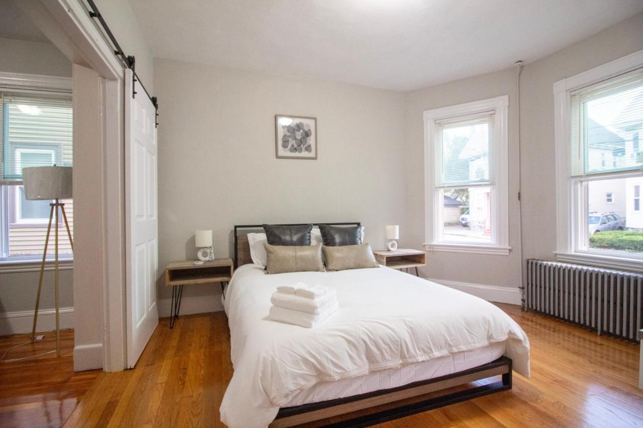 2 Bedroom Condo Close To Boston And Cambridge With Free Parkings المظهر الخارجي الصورة