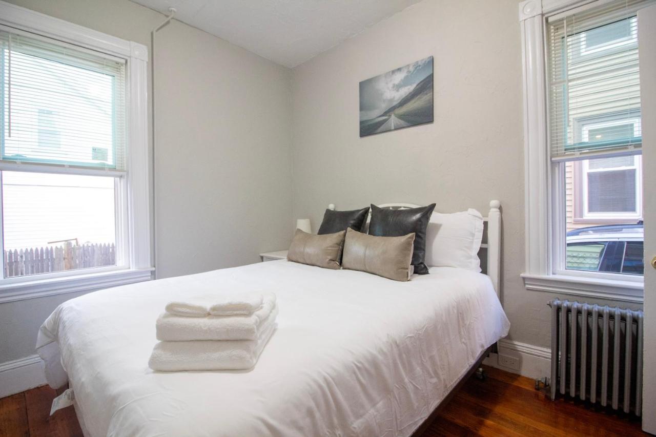 2 Bedroom Condo Close To Boston And Cambridge With Free Parkings المظهر الخارجي الصورة